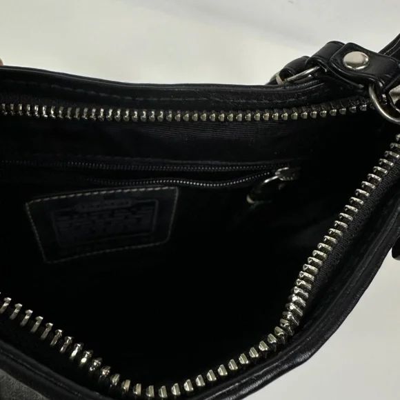 Authentic Coach Mini Hobo Black Buckle Shoulder Bag Y2K Vintage Rare - Picture 12 of 15